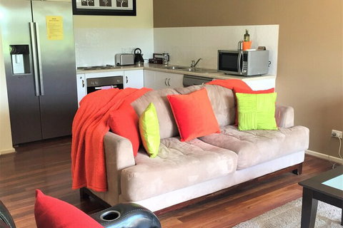 McLaren Vale Studio Apartments - Tourism Canberra 5
