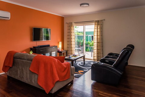 McLaren Vale Studio Apartments - Tourism Canberra 7