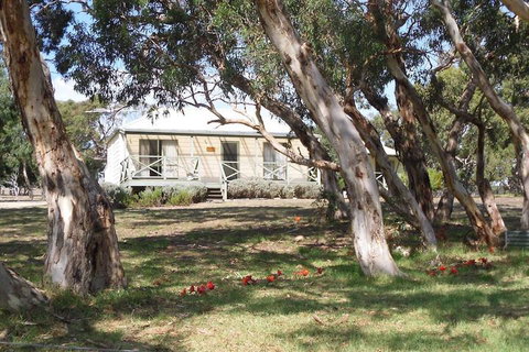 Wenton Farm Holiday Cottages - Tourism Canberra 6