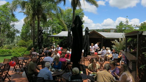 Ravensbourne Escape Cedar Lodge - Tourism Canberra 1