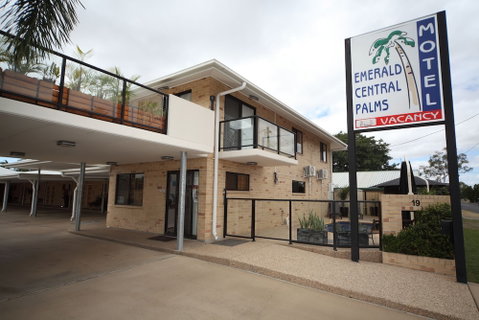 Emerald Central Palms Motel - Tourism Canberra 2