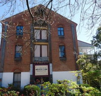 Accommodation in an Historic Warehouse - Tourism Canberra