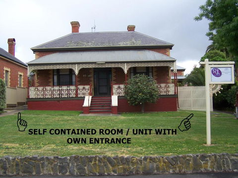 RJs Bed & Breakfast - Tourism Canberra 4