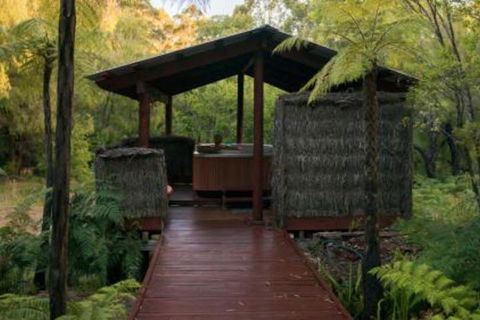 Mudstone Spa Retreat - Tourism Canberra 0