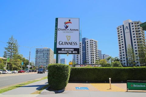 D'arcy Arms Motel - Tourism Canberra 0