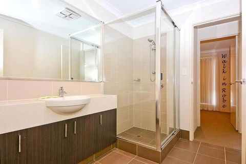 Chesapeake Retreat - Tourism Canberra 2