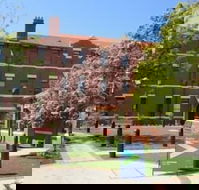 Yarra House Campus Summer Stays - Tourism Canberra