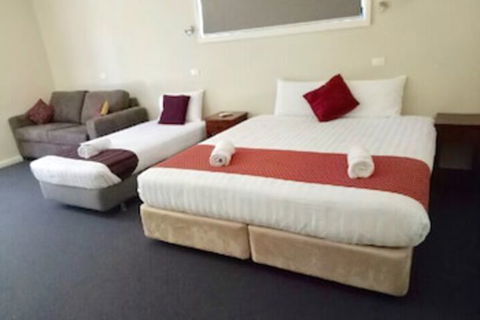 Hillview Farmstay - Tourism Canberra 6