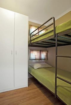 Captain Cook Holiday Village - Tourism Canberra 6