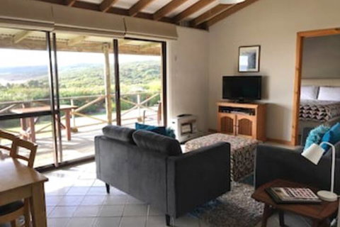 Chandlers Smiths Beach Villas - Tourism Canberra 0