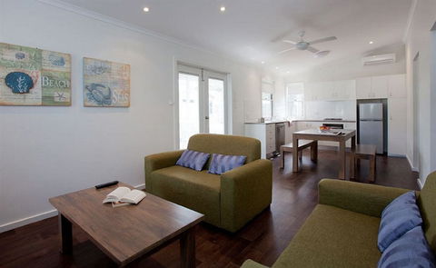 NRMA Ocean Beach Holiday Resort - Tourism Canberra 1