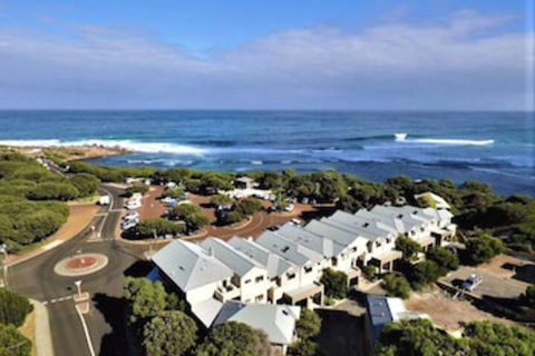 Yallingup Beach Resort - Tourism Canberra 0
