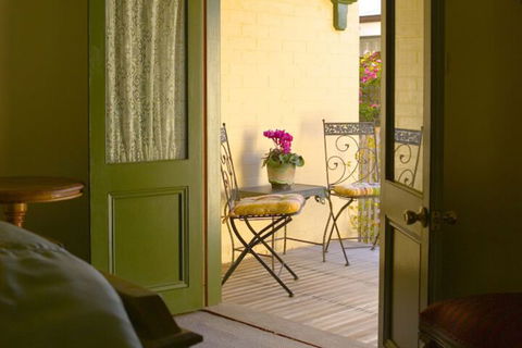 Foxgloves B & B - Tourism Canberra 3