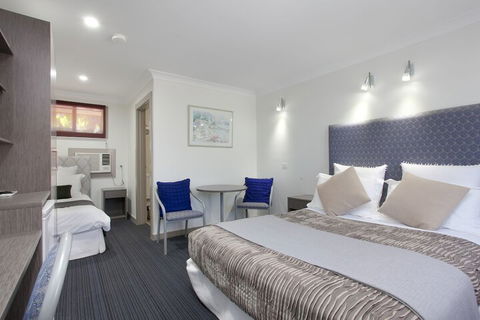 Sapphire Palms Motel - Tourism Canberra 7