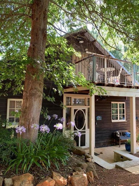 Oak Tree Barn Bridgetown - Tourism Canberra 6