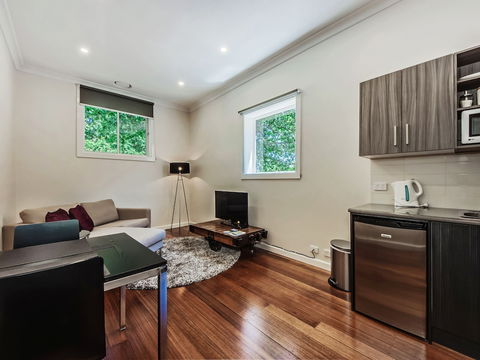 Tuck Inn Yarra Valley - Tourism Canberra 1