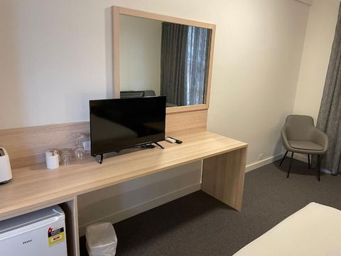 Roxby Downs Motor Inn - Tourism Canberra 6