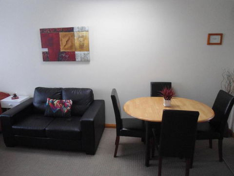 Ashwood Apartment Bellerive - Tourism Canberra 6