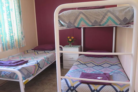 Jurien Beachfront Holiday Units - Tourism Canberra 3