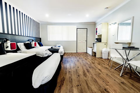 Bundanoon Country Inn Motel - Tourism Canberra 3