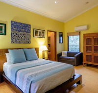 Five Bimba Tractor House - Tourism Canberra