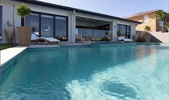 Bella Vista Of Raby Bay Bed & Breakfast - Tourism Canberra 0