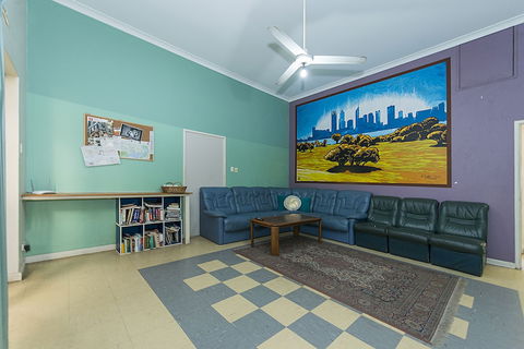 Victoria Park Lodge - Hostel - Tourism Canberra 3