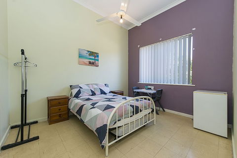 Victoria Park Lodge - Hostel - Tourism Canberra 5