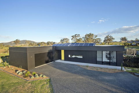 Zebula Gloucester - Tourism Canberra 1