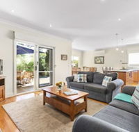 Tranquility in Cowes - Rejuvenate Stays - Tourism Canberra