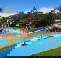 Discovery Parks  Emerald Beach - Tourism Canberra