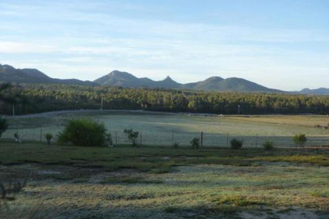 Yakkalla Holiday Cottage - Tourism Canberra 4