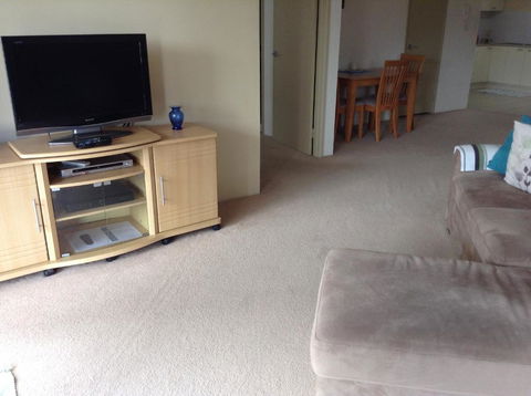 Eastgate Apartment - Tourism Canberra 2