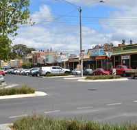 Papas Fish Shop - Tourism Canberra