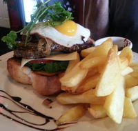 Silvers Bar and Grill - Tourism Canberra