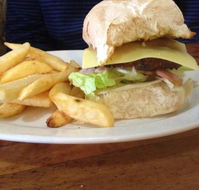Foxy's - Tourism Canberra