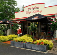 O'Hara's  Clunes Cafe- Bakery - Tourism Canberra