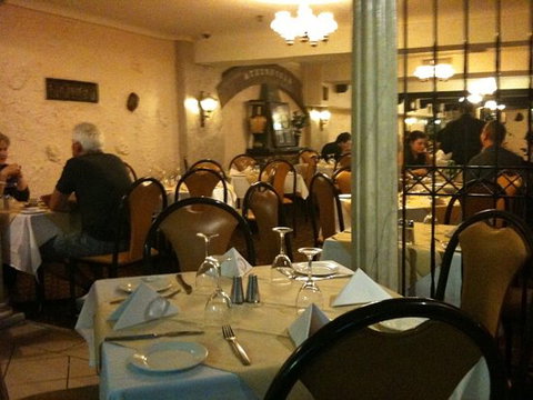 Diethnes Greek Restaurant & Cocktail Bar - Tourism Canberra 0