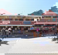 Kaneira Hotel Restaurant - Tourism Canberra
