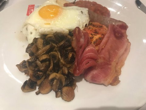 Tattersalls Club - Tourism Canberra 0