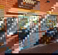 Beehive Cafe - Tourism Canberra