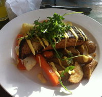 Juicy Goose - Tourism Canberra