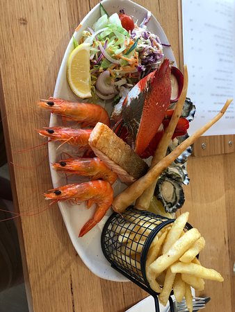 Salt Water Restaurant - Tourism Canberra 0
