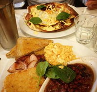 Cafe Topiary - Tourism Canberra