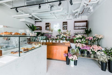 Petal Met Sugar - Tourism Canberra 0