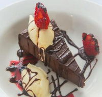 Harwood Hotel Restaurant - Tourism Canberra