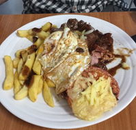 Peter'sCafe - Tourism Canberra