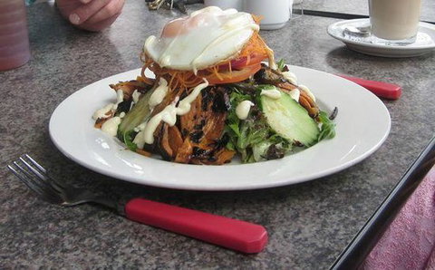 Contented Tummy - Tourism Canberra 0