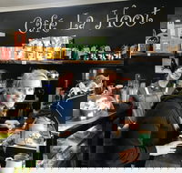 Cafe La Hoot - Tourism Canberra