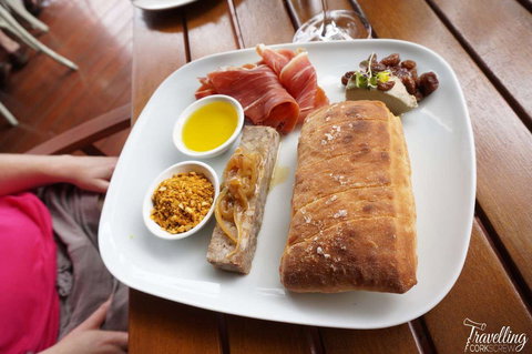 Fun Ma Cafe - Tourism Canberra 0